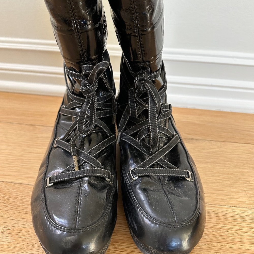 Moon Boots